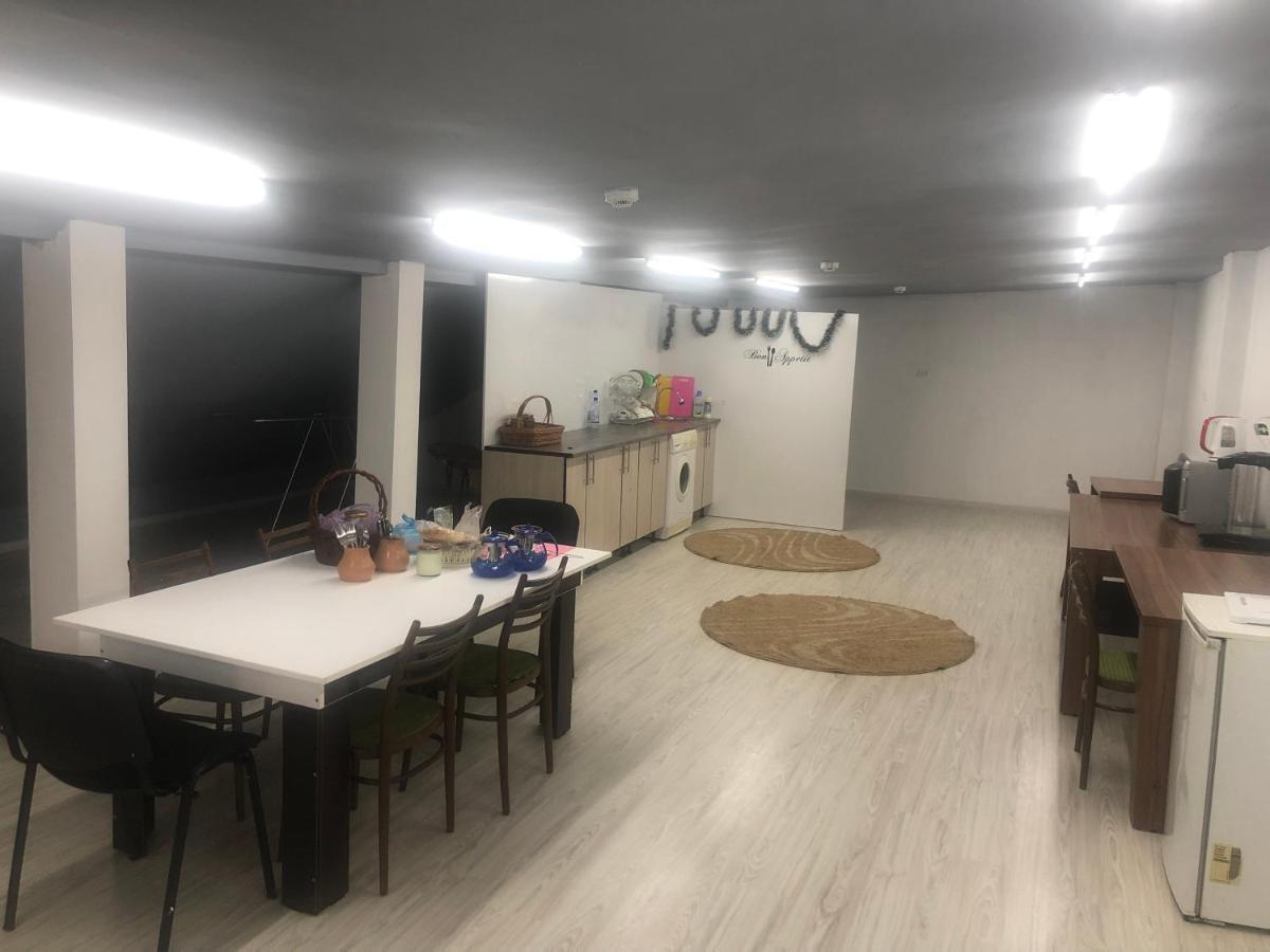 Hostelpoint Tasjkent Buitenkant foto